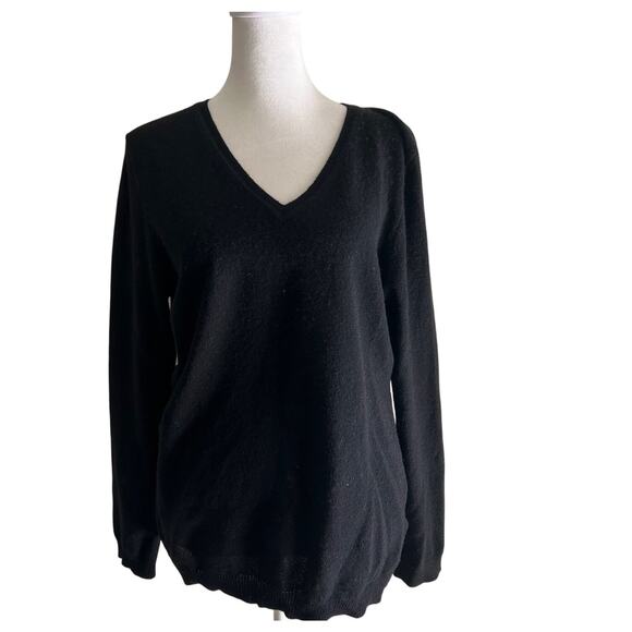 Charter Club Sweaters - Charter Club Luxury Cashmere Vneck Sweater Black SZM Classic Old Money